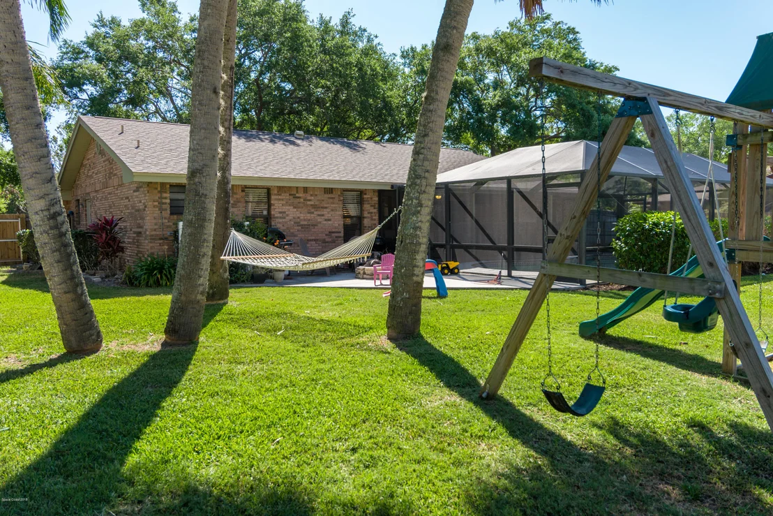 Photo of 1824 Oakwood
