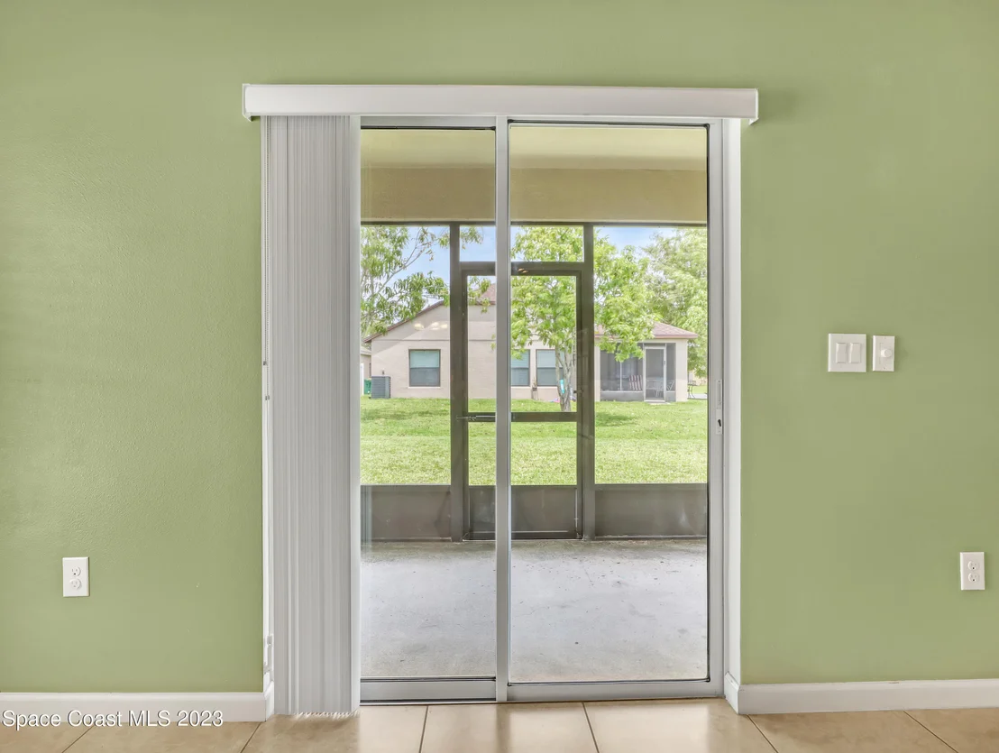 Photo of 1645 Litchfield Drive