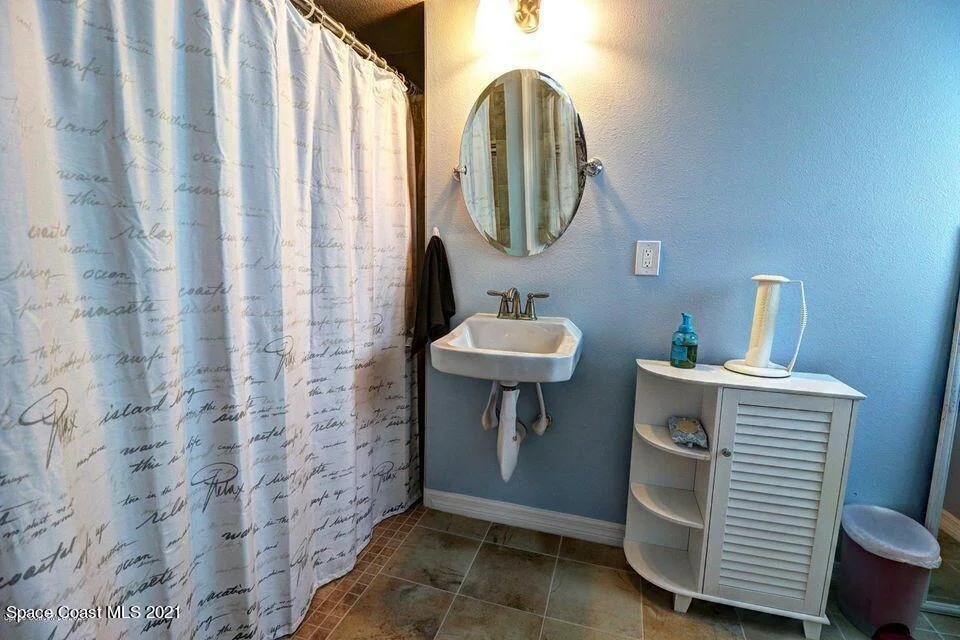 Photo of 435 Barrello Lane