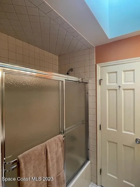 Photo of 537 Crystal Lake Drive