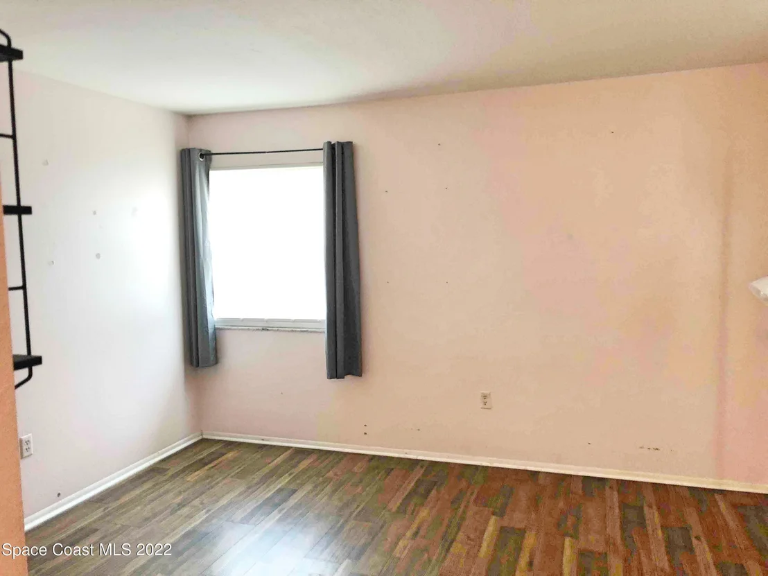 Photo of 955 Palm Street