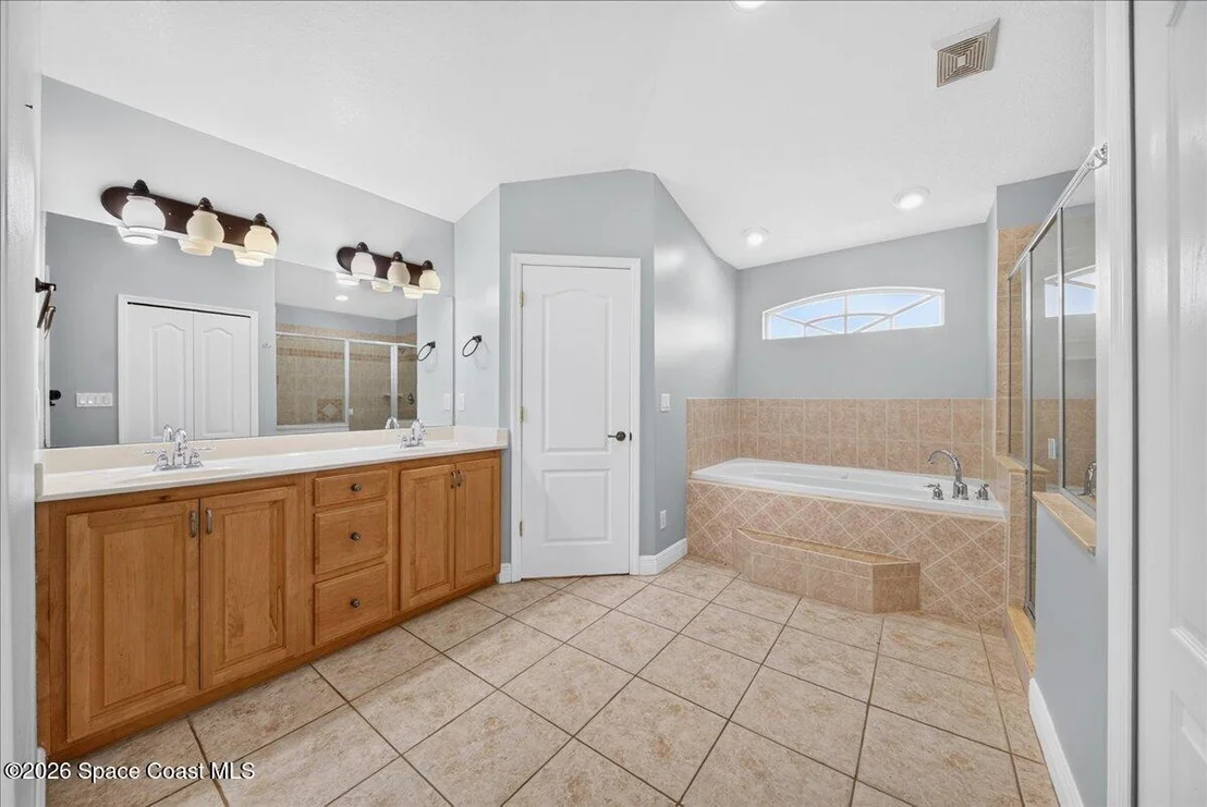Photo of 6463 Flora Vista Place