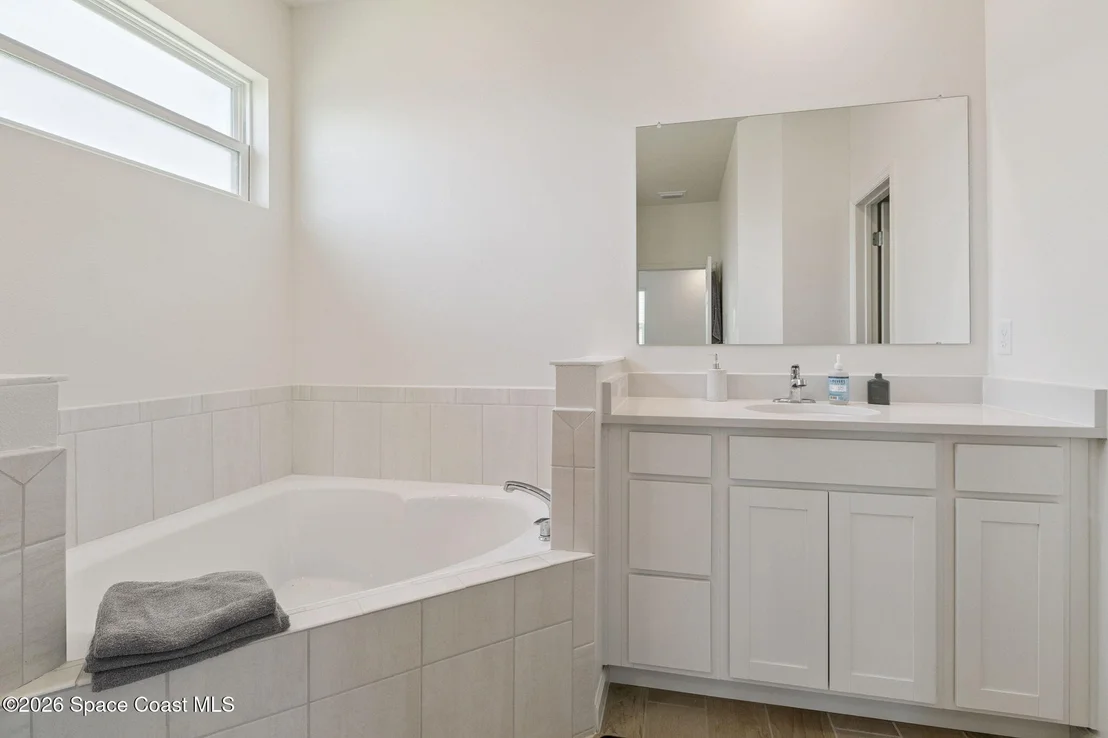 Photo of 5063 Alabaster Drive
