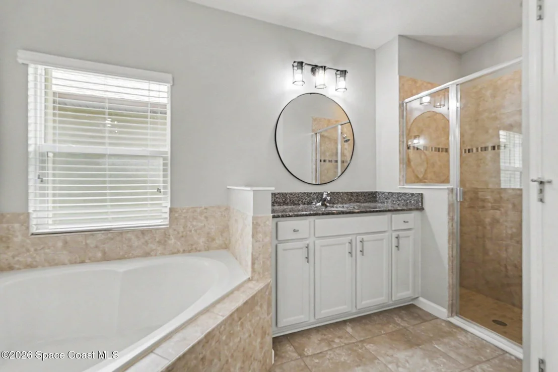 Photo of 970 Dillard Drive SE