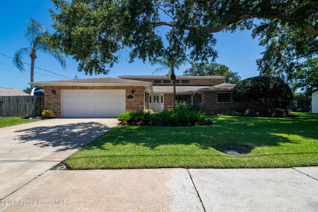 Photo of 1088 Fairlawn Drive