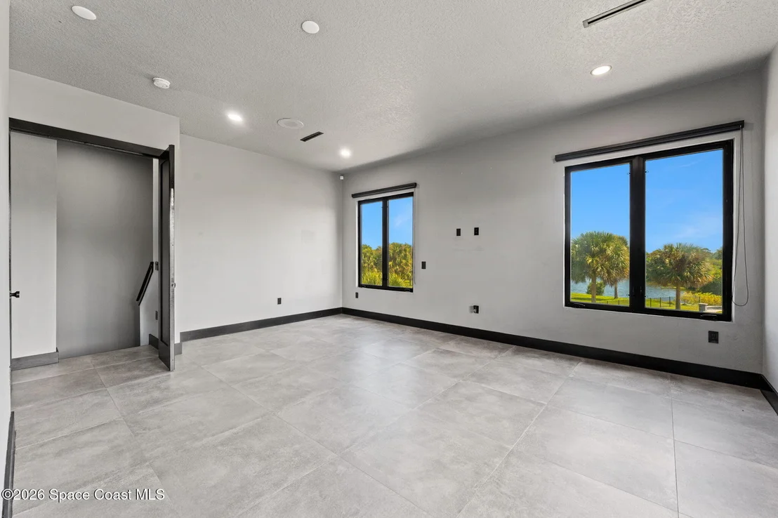 Photo of 2453 Westhorpe Drive