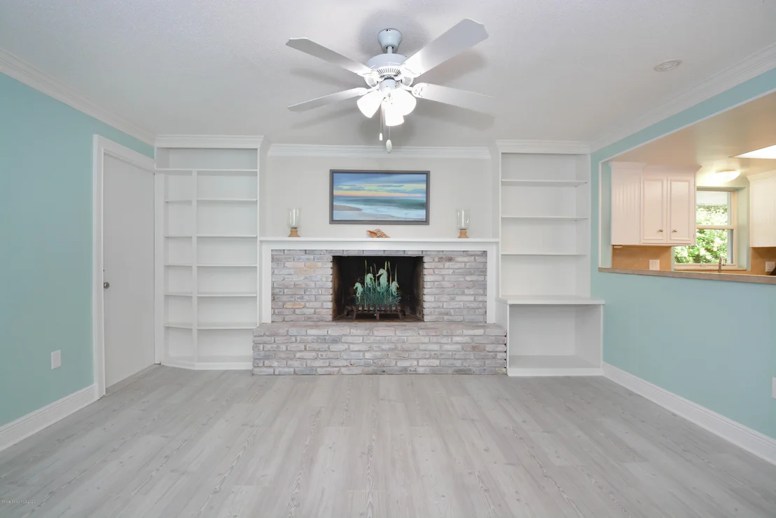 Photo of 460 Oak Ridge Drive