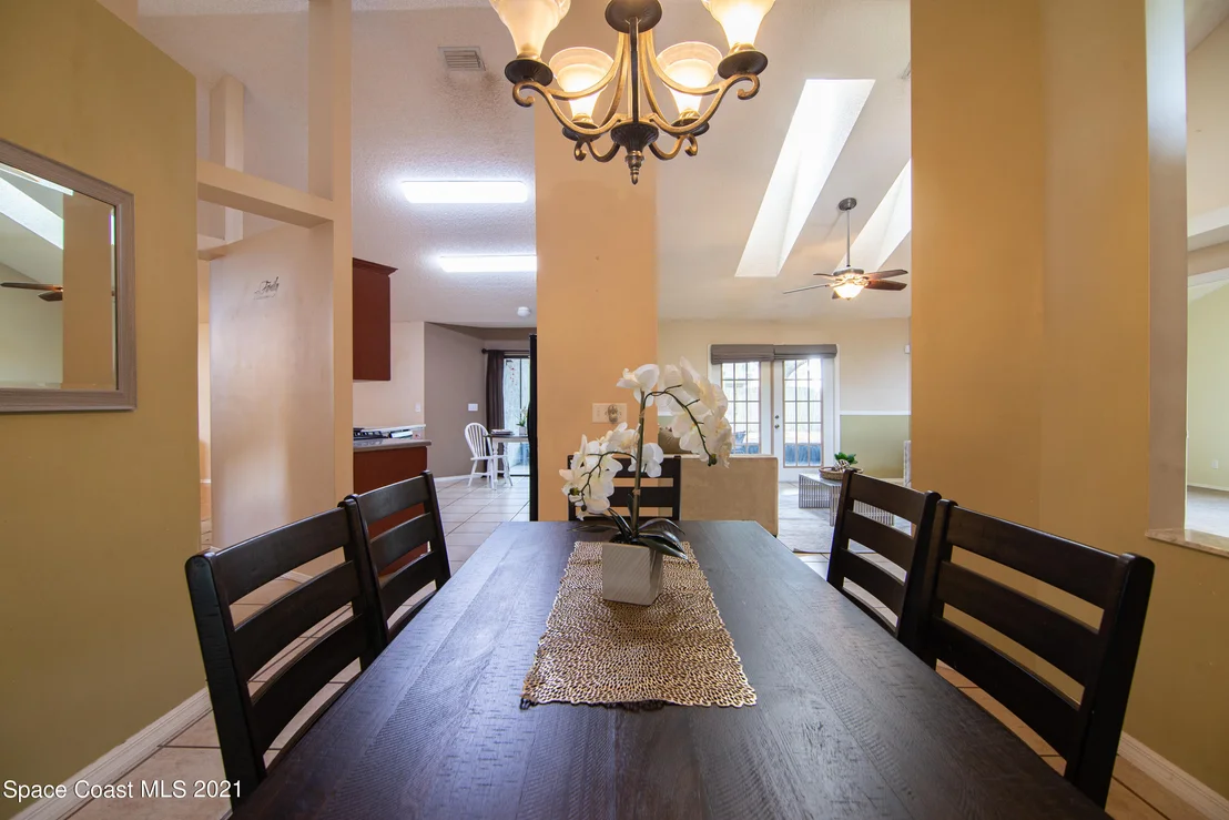 Photo of 928 Osprey Lane