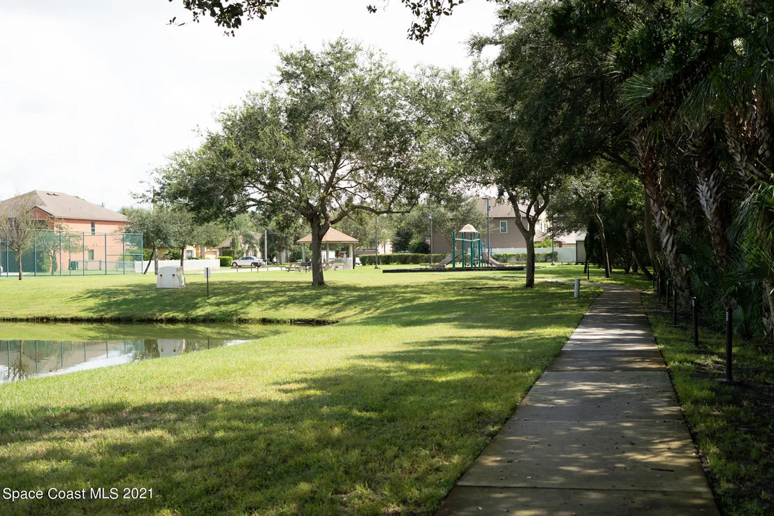 Photo of 442 Cressa Circle