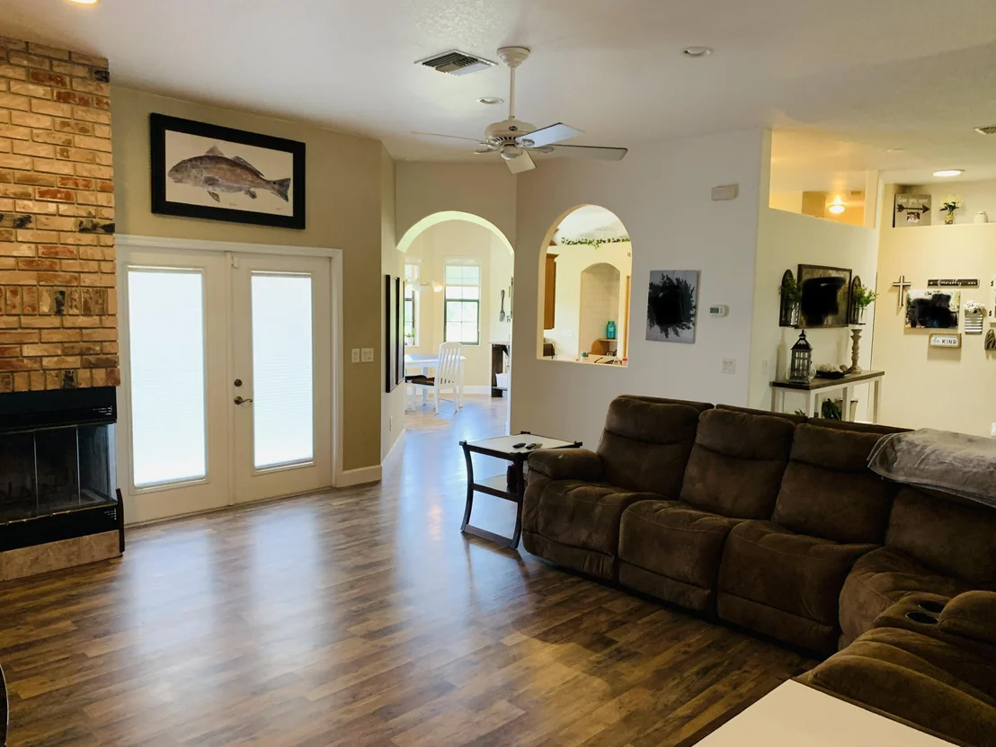Photo of 3670 Grantline Road
