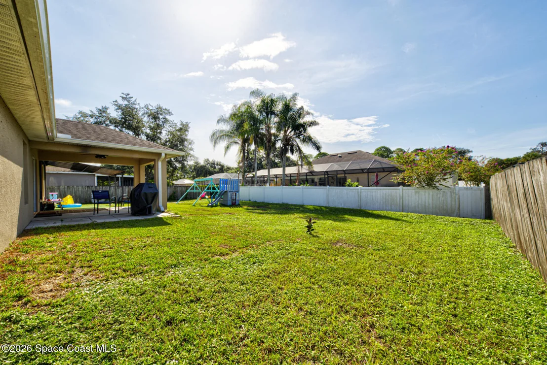 Photo of 6165 Adina Road