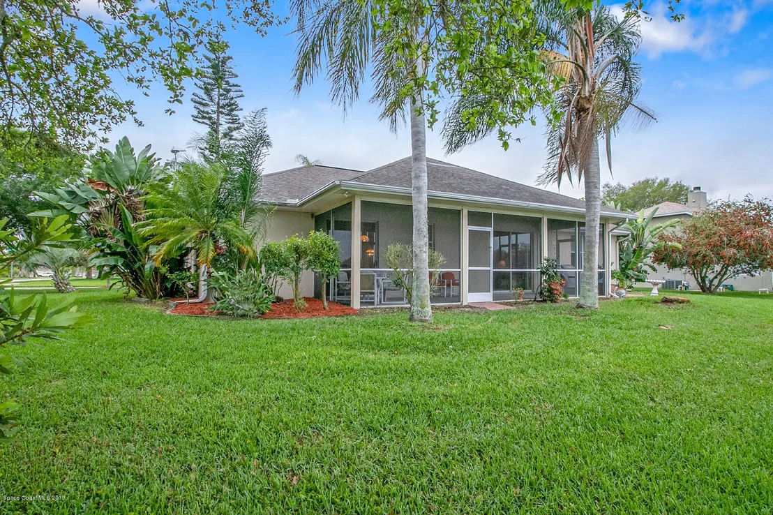 Photo of 4926 Buttonwood Drive