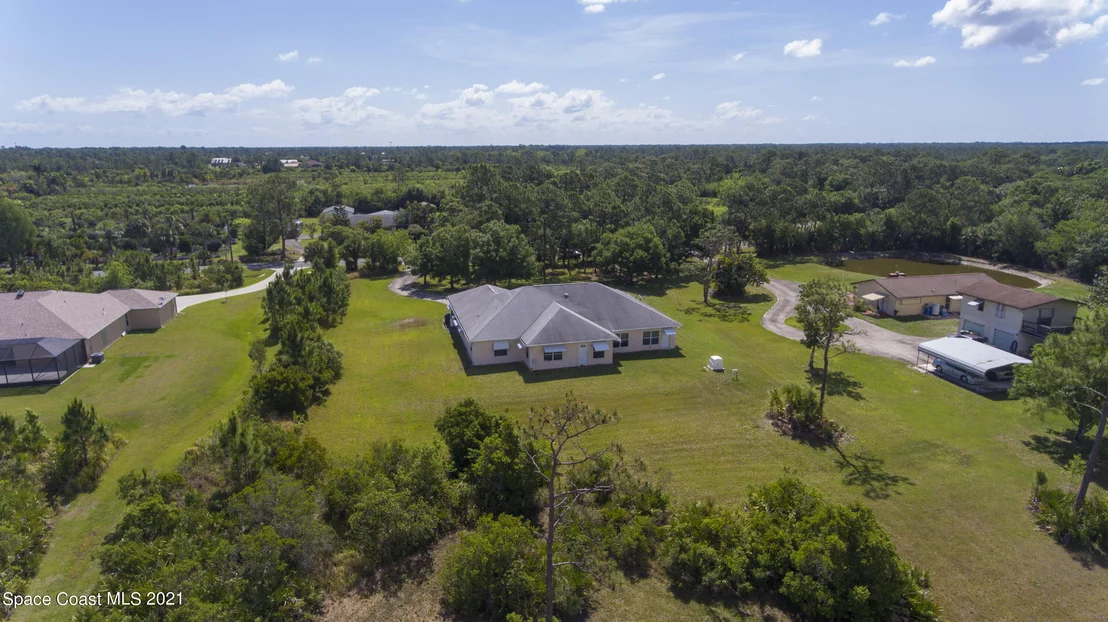 Photo of 2770 Weber Road