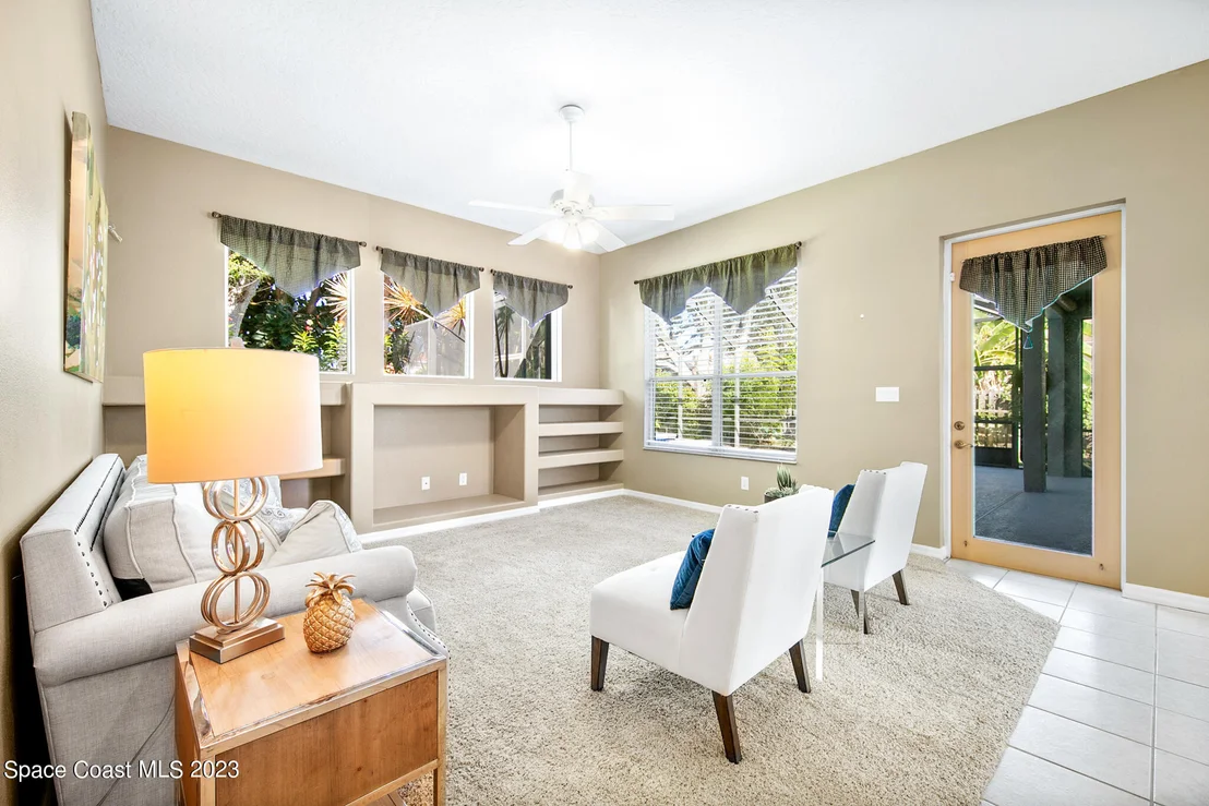 Photo of 6037 Arlington Circle
