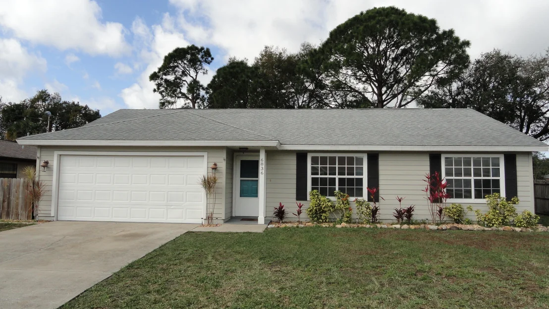 Photo of 6836 Cecil Road