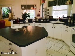 Photo of 881 Shoshone Lane