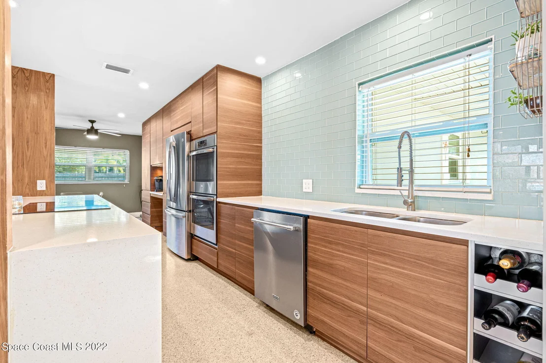 Photo of 518 Pine Tree Drive