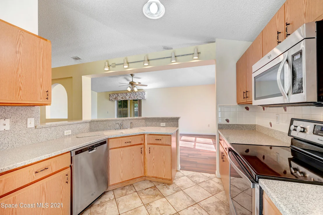 Photo of 295 Mcclain Drive