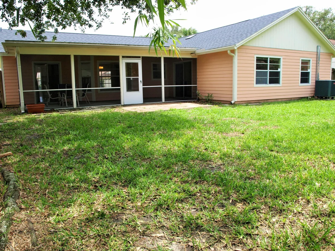 Photo of 164 Oak Lake Road