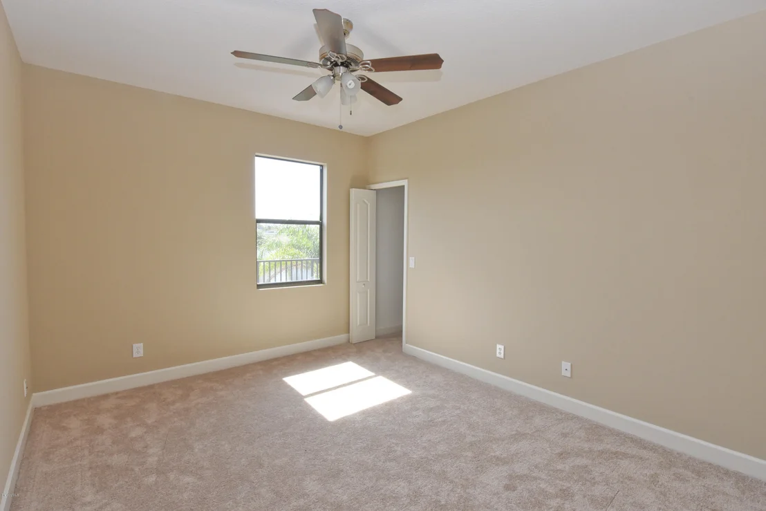 Photo of 1263 United Drive