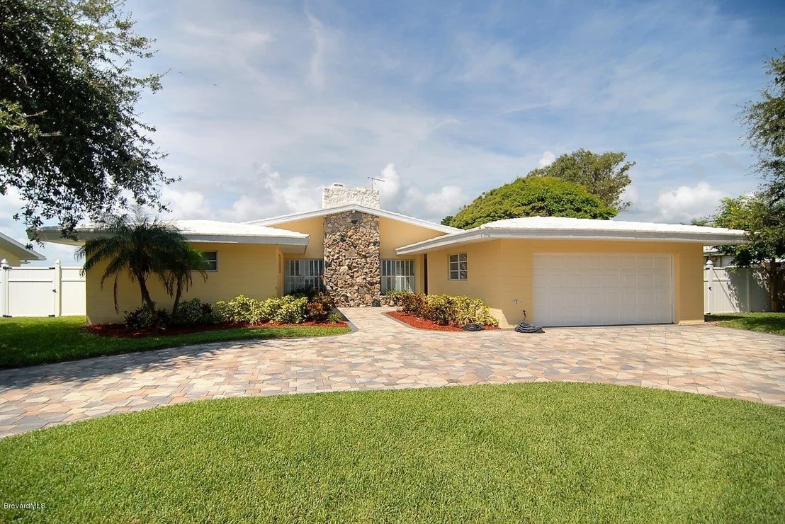 Photo of 29 W Point Drive