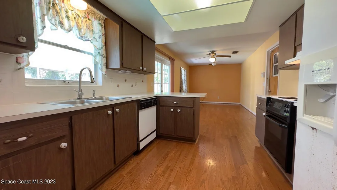 Photo of 1036 Fairway Lane