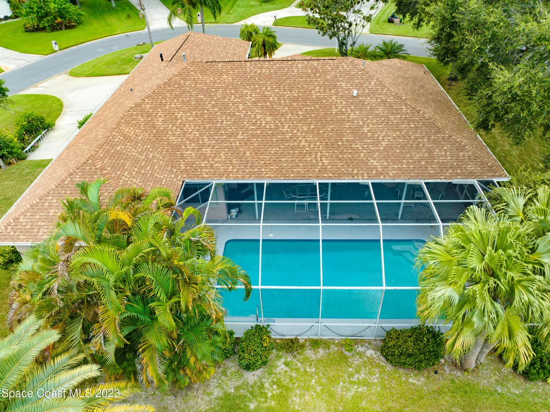Photo of 2180 Royal Oaks Drive