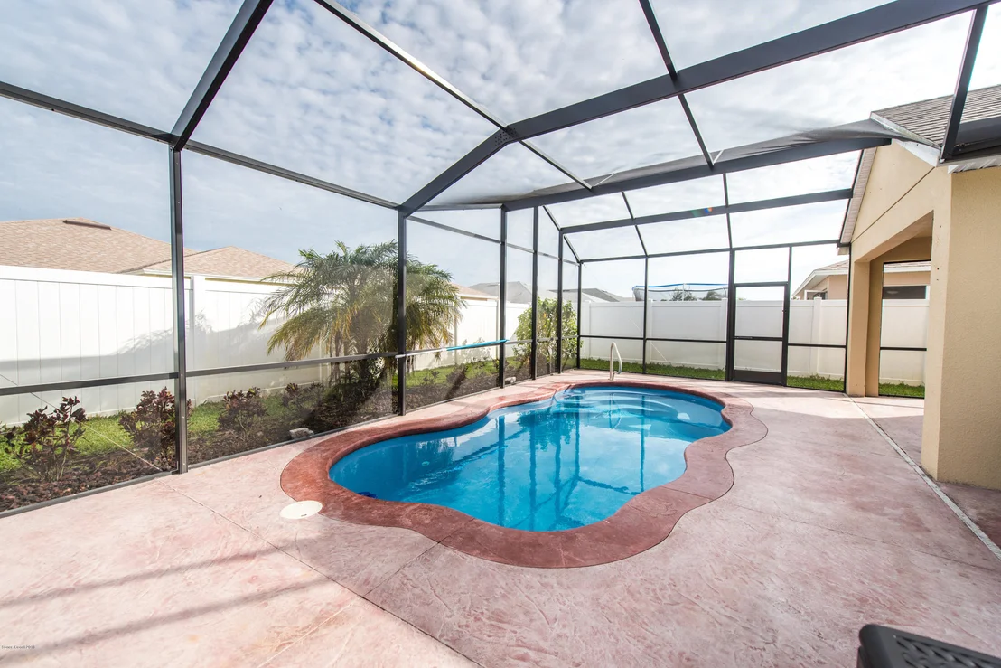 Photo of 1320 Corbett Lane