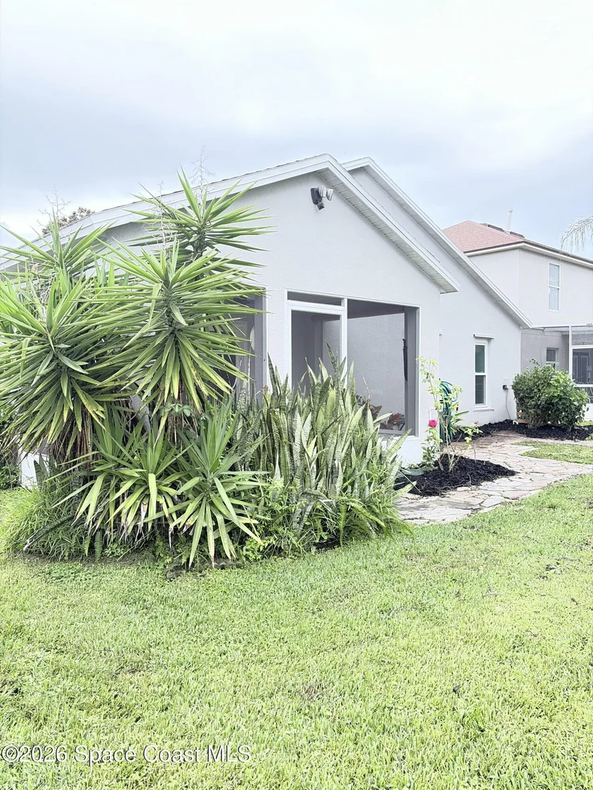 Photo of 470 Wickham Lakes Drive
