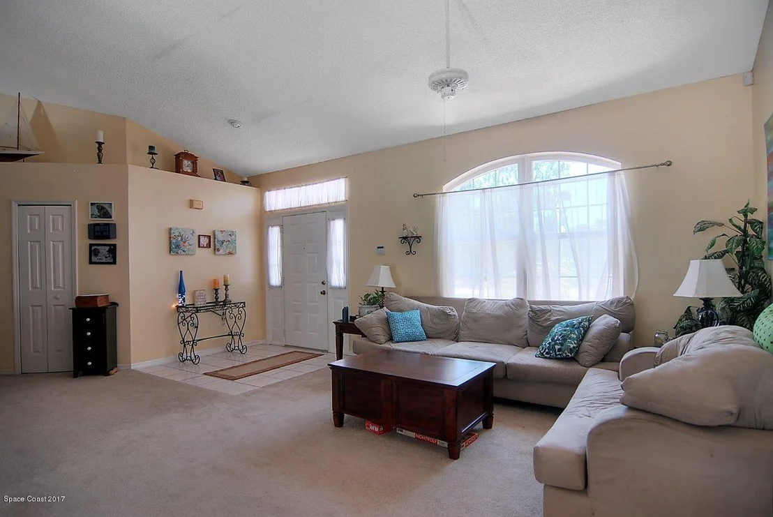 Photo of 1745 Vally Road