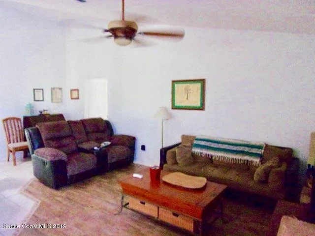 Photo of 3347 Lake View Circle