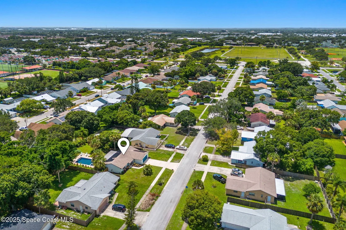Photo of 3353 Jay Tee Drive