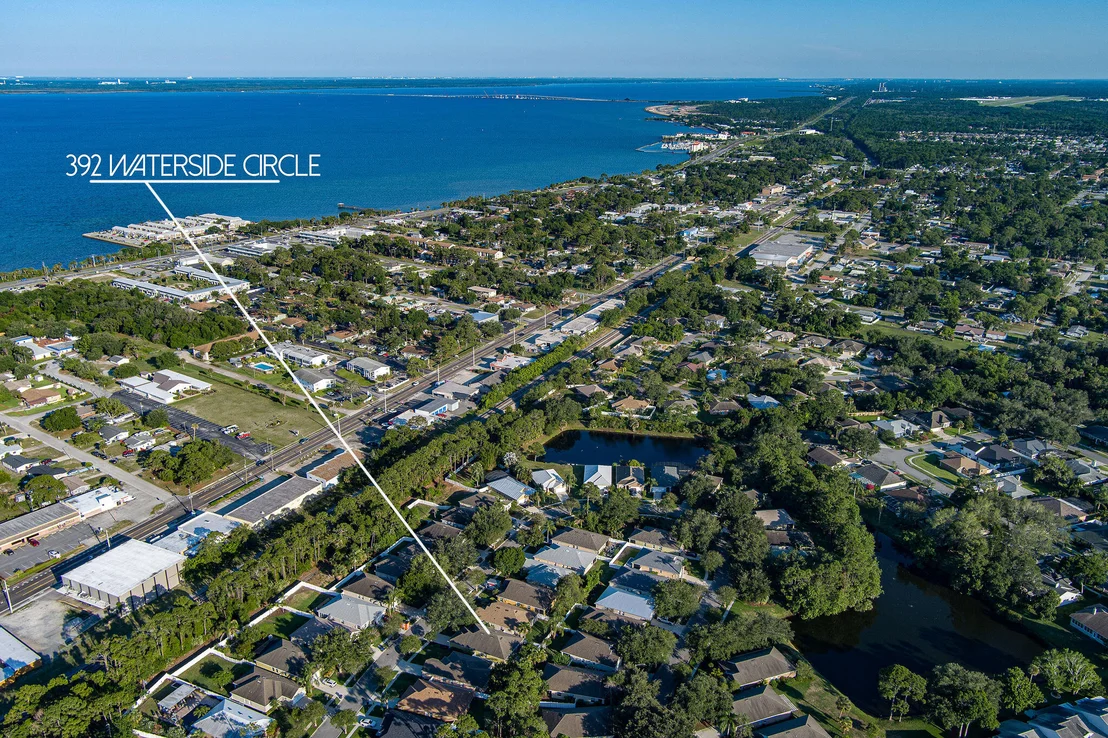 Photo of 392 Waterside Circle