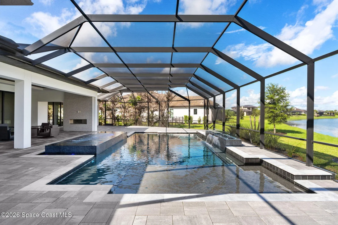 Photo of 3618 Lake Adelaide Place