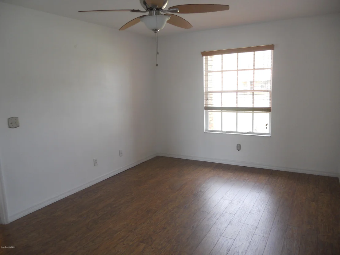 Photo of 136 Palm Circle