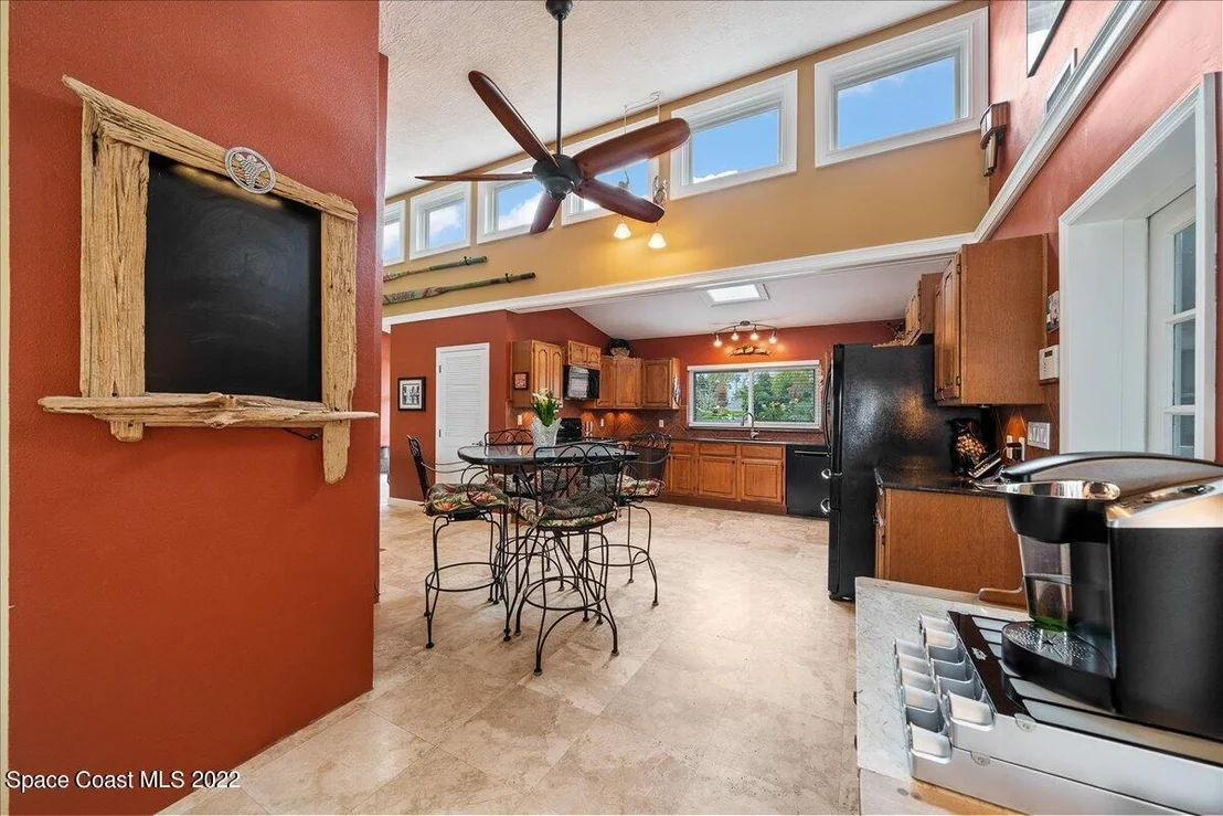Photo of 83 W Bay Drive