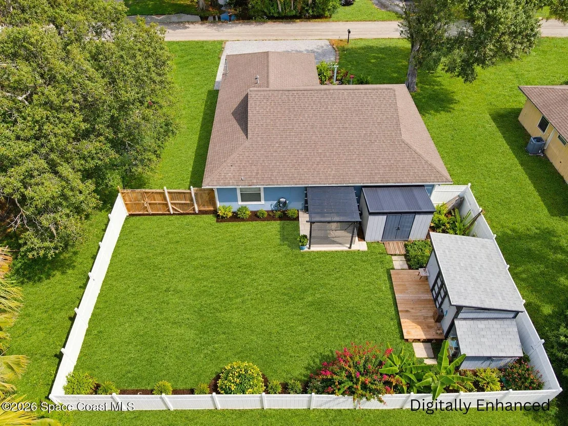 Photo of 6385 4th Place