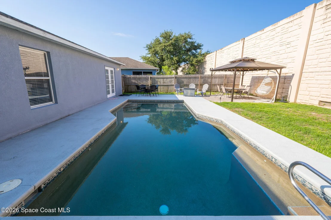 Photo of 2527 Deercroft Drive