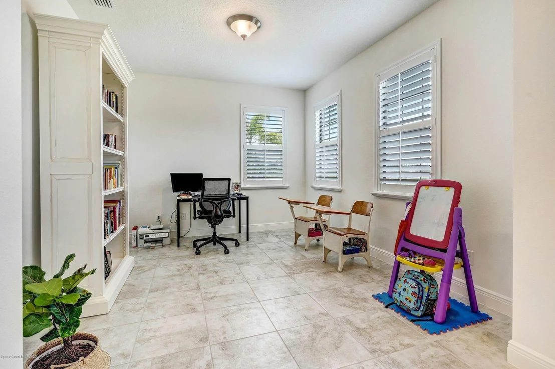 Photo of 2931 Casterton Drive