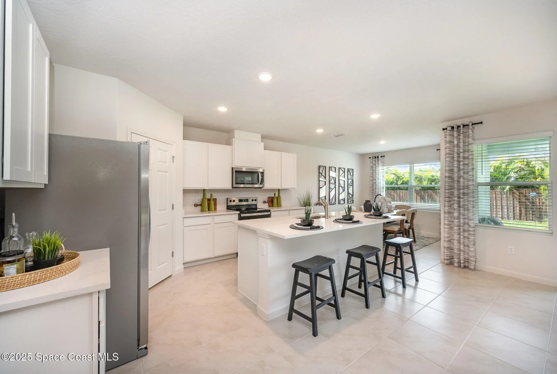Photo of 2771 Indian River Parkway
