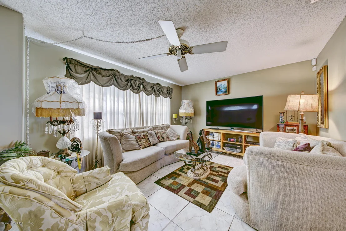 Photo of 1008 Sycamore Drive