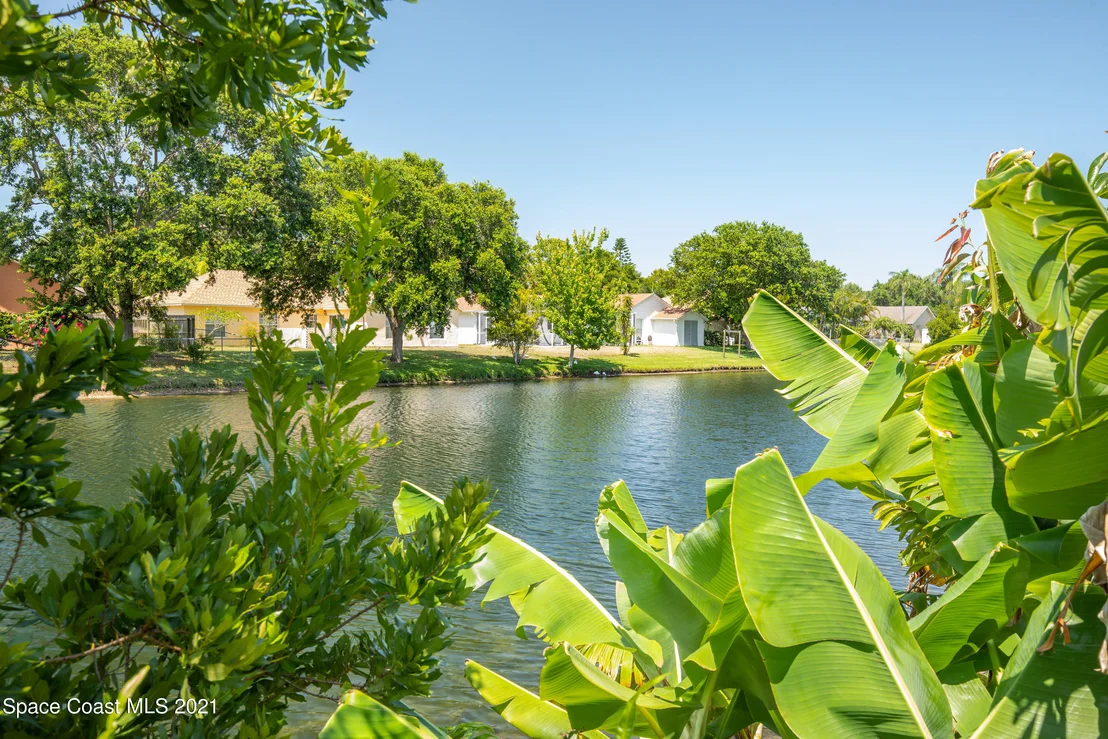 Photo of 1054 Jacaranda Circle