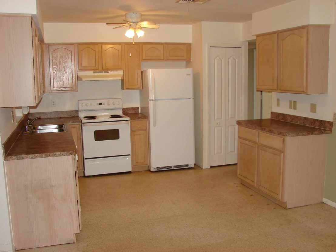 Photo of 2979 Chipper Drive NE