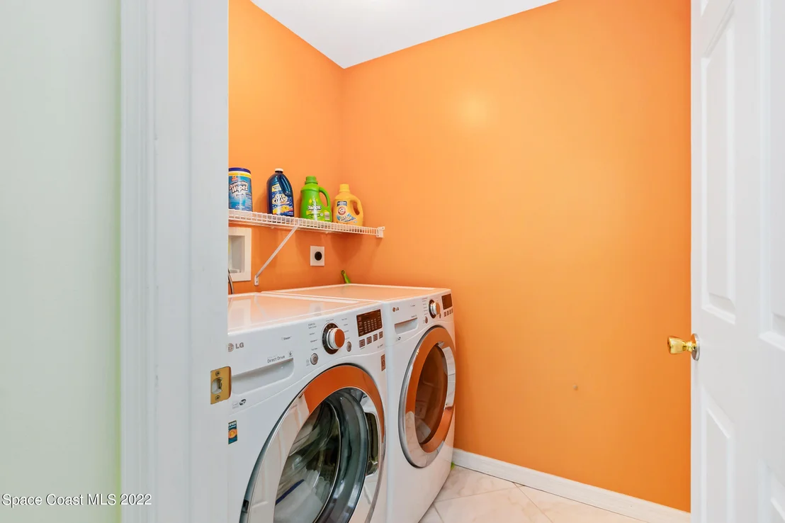 Photo of 2391 Stratford Pointe Drive