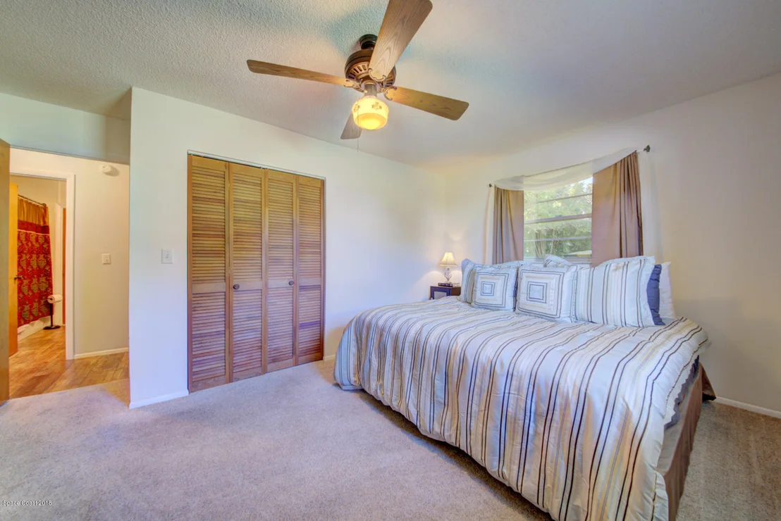 Photo of 1030 Sunswept Road NE