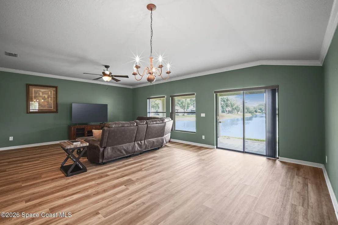 Photo of 345 Dryden Circle