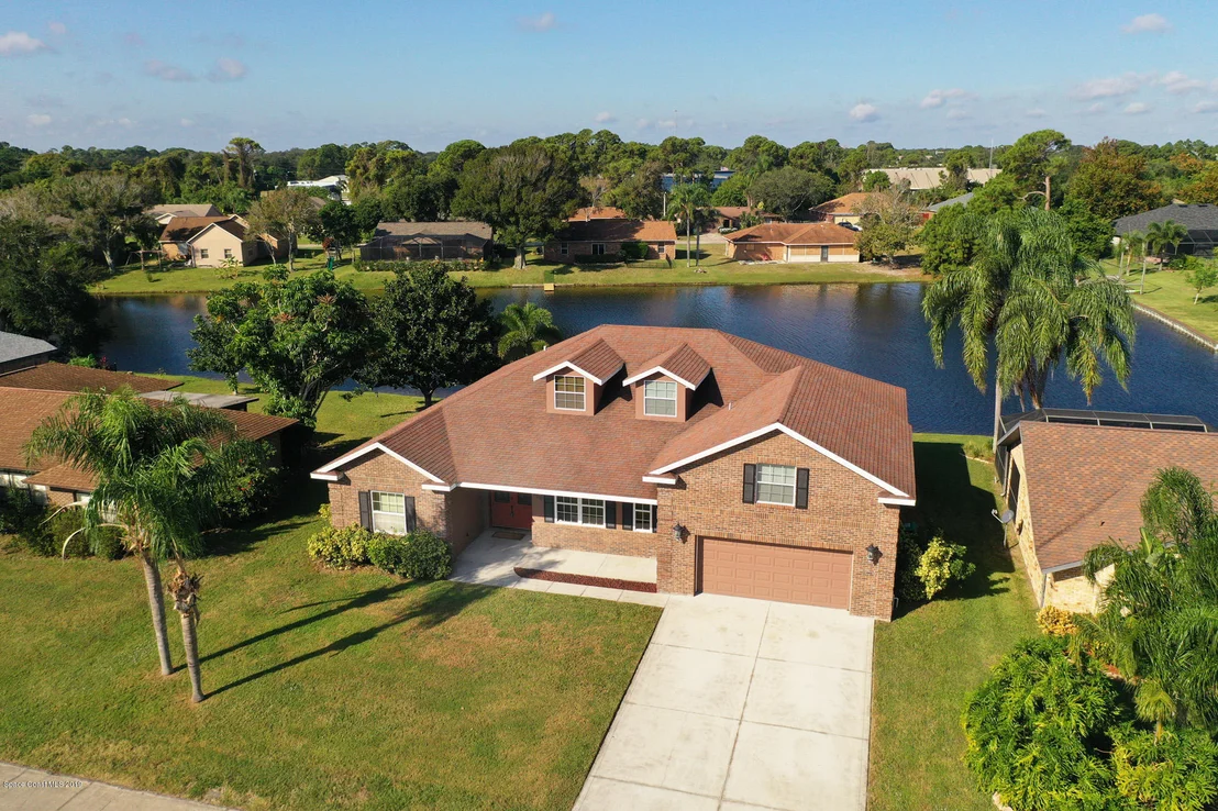 Photo of 166 Palm Circle