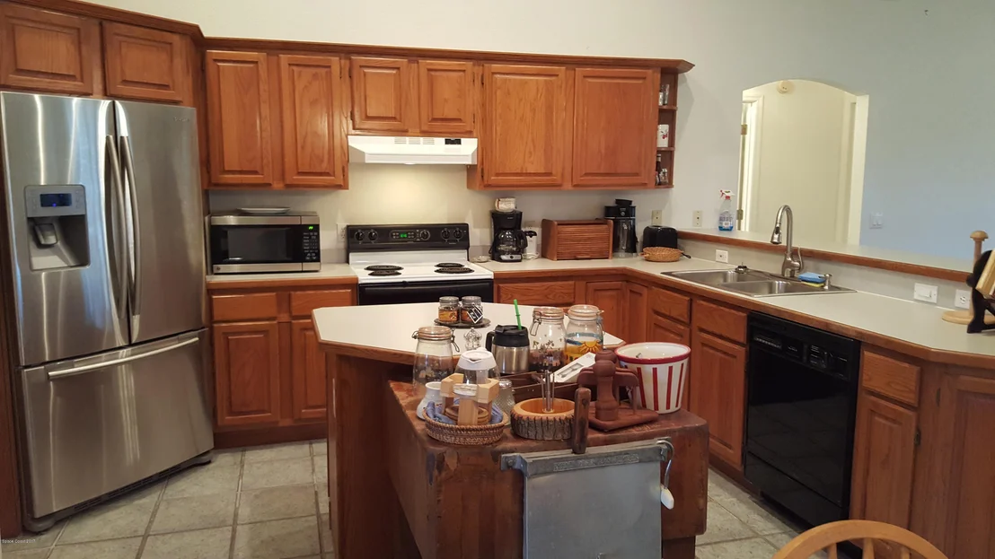 Photo of 3950 Burkholm Road