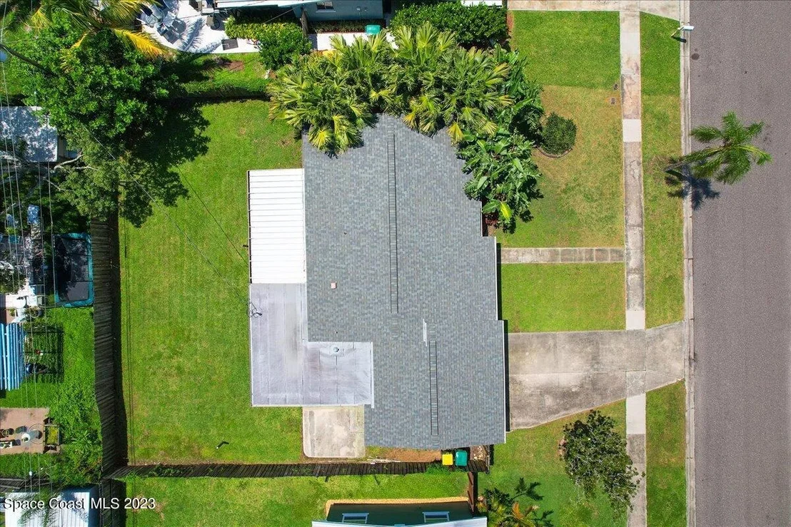 Photo of 533 Clarke Avenue