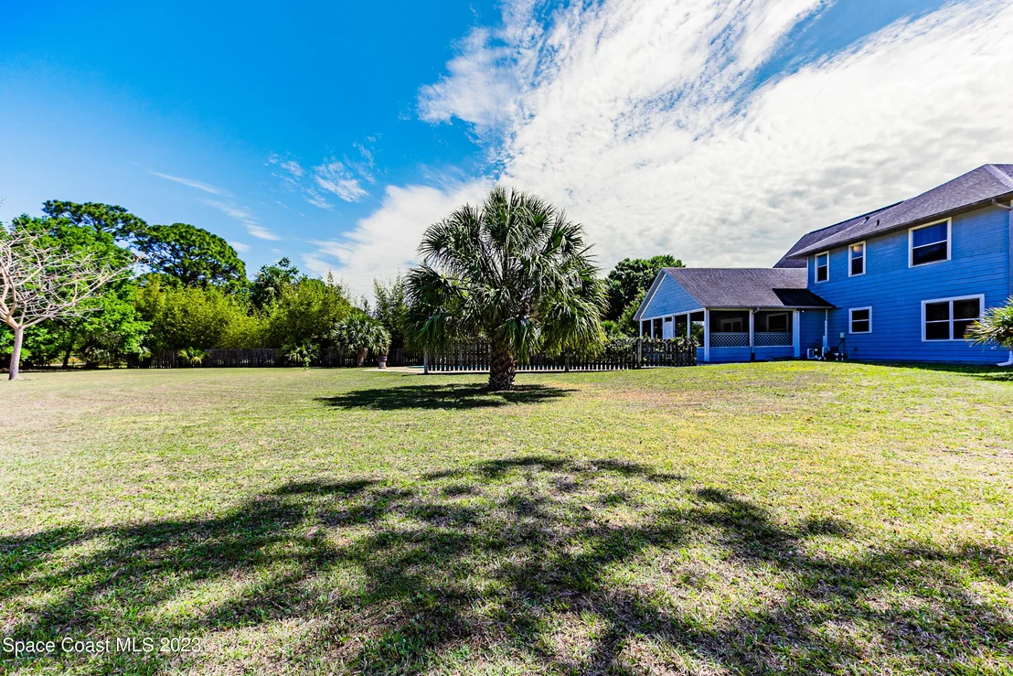 Photo of 2720 Pomello Road